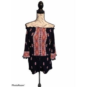 Lilka pom pom flared sleeve off the Shoulder shorts  romper sm Boho  Hippie